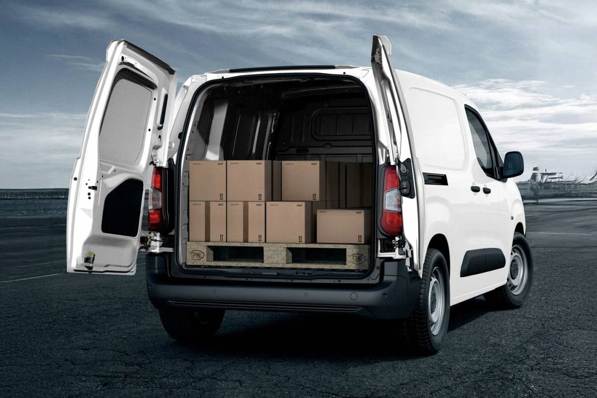 Furgon_Peugeot_Partner_2