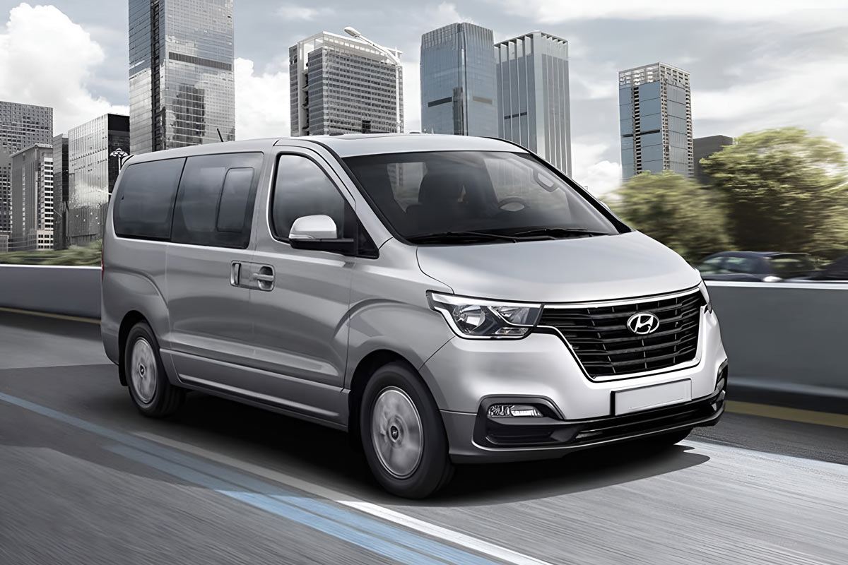 Minibus_Hyundai_H1_1