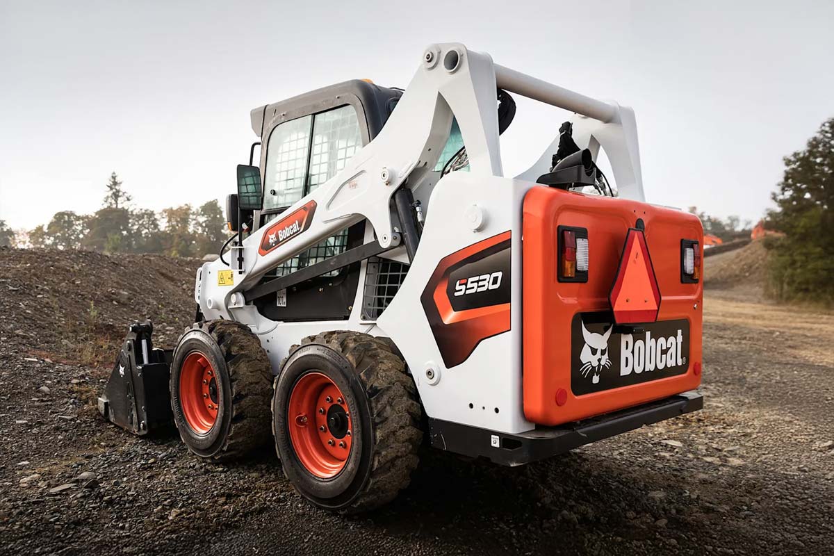 Minicargador_Bobcat_S530_4
